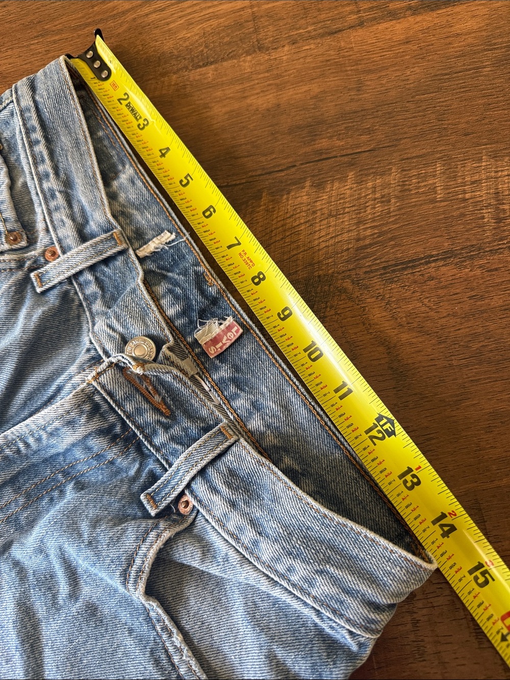 Levi's 505 Light Wash Denim Cutoff Shorts with Frayed Hem - Picture 3 of 7